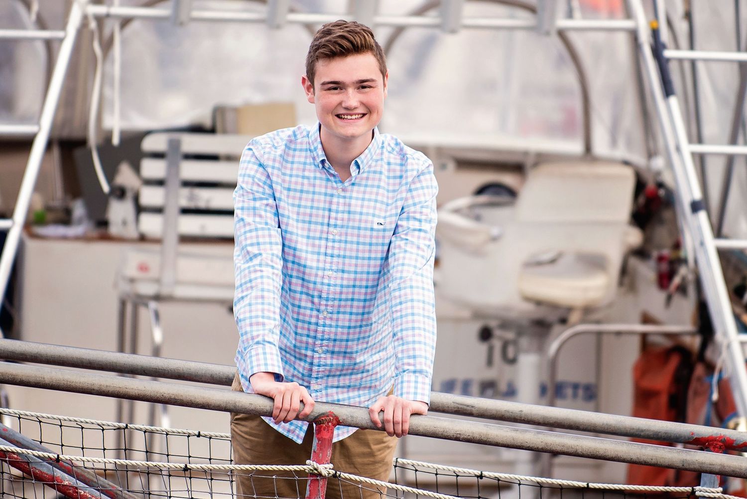 plymouth north high school senior portrait at plymouth town wharf by heidi harting photography
