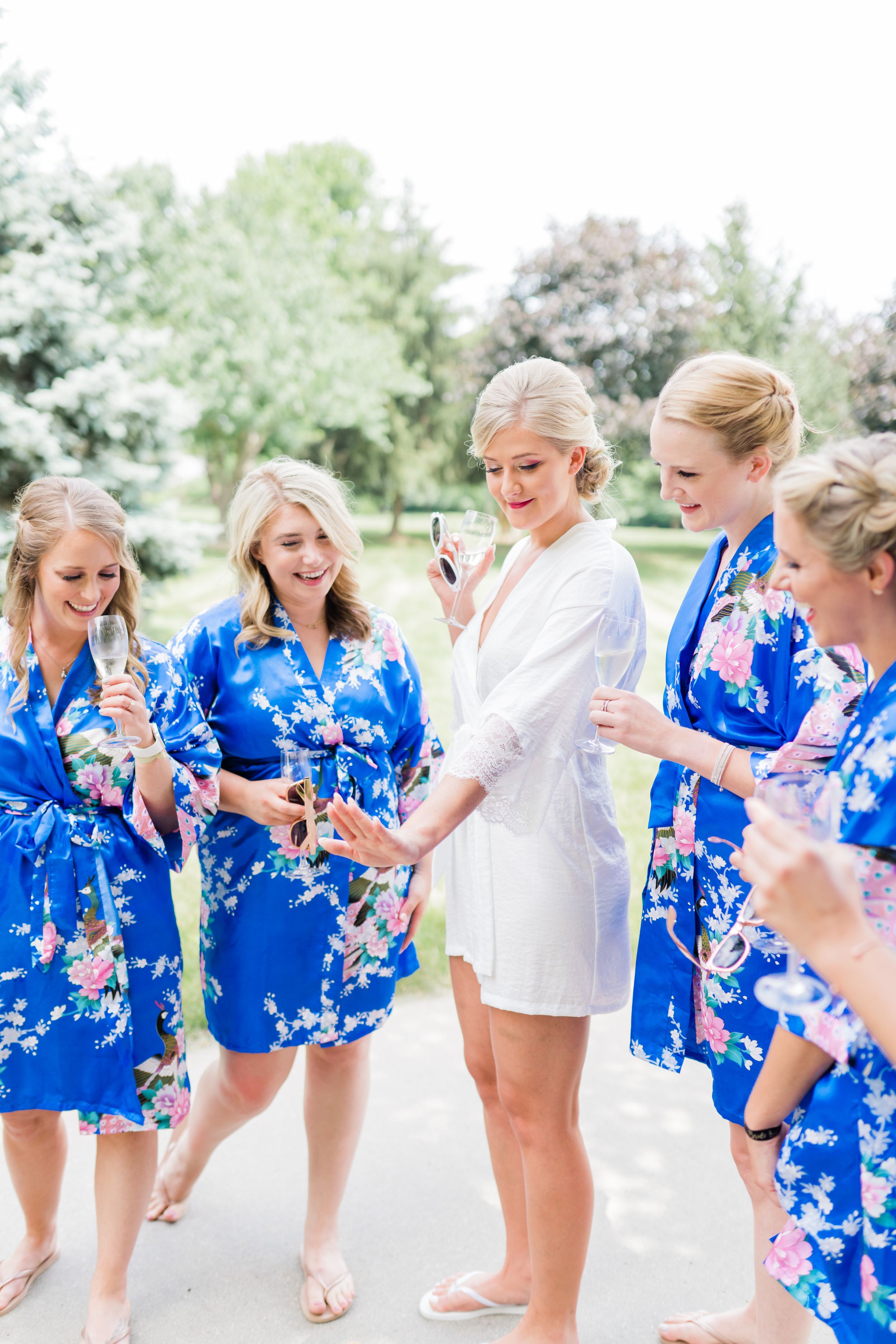 Des Moines light and airy wedding photography