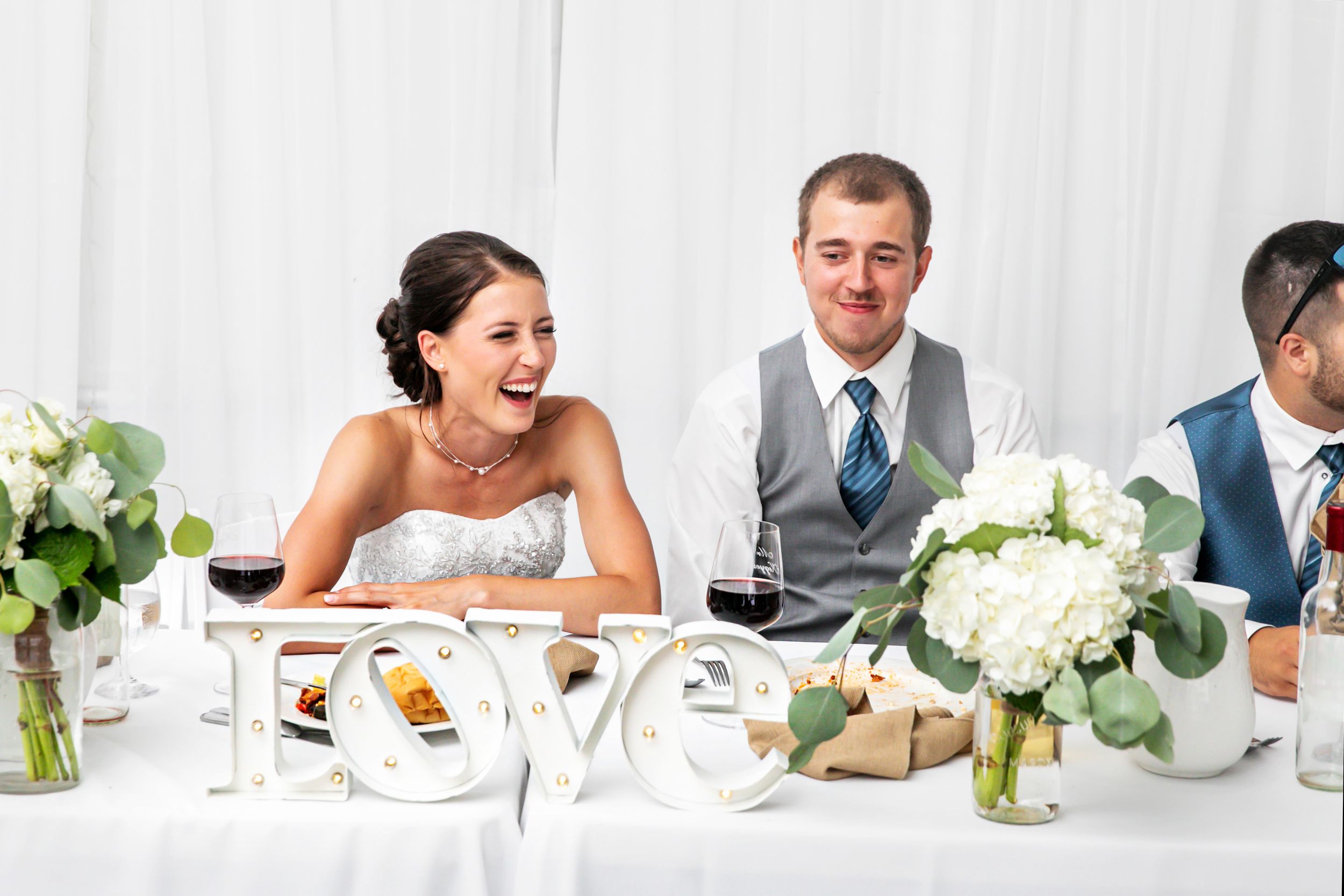 Rustic Farmhouse Backyard Wedding Photos by London Ontario Photographer Shawn Van Daele