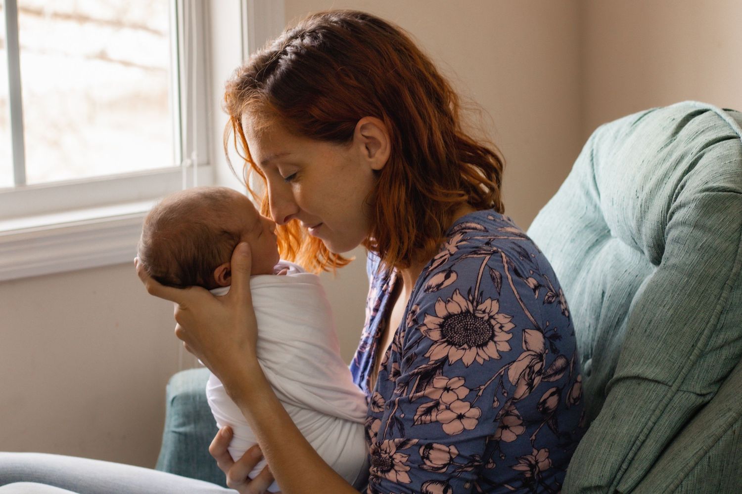 fayetteville newborn photographer