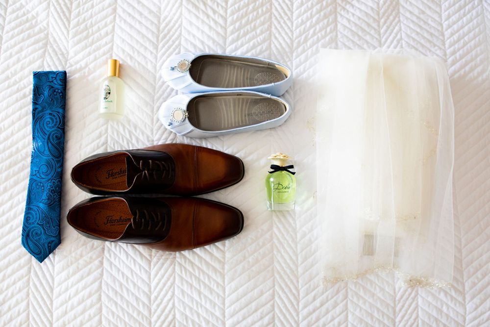 Wedding photography bride and groom details