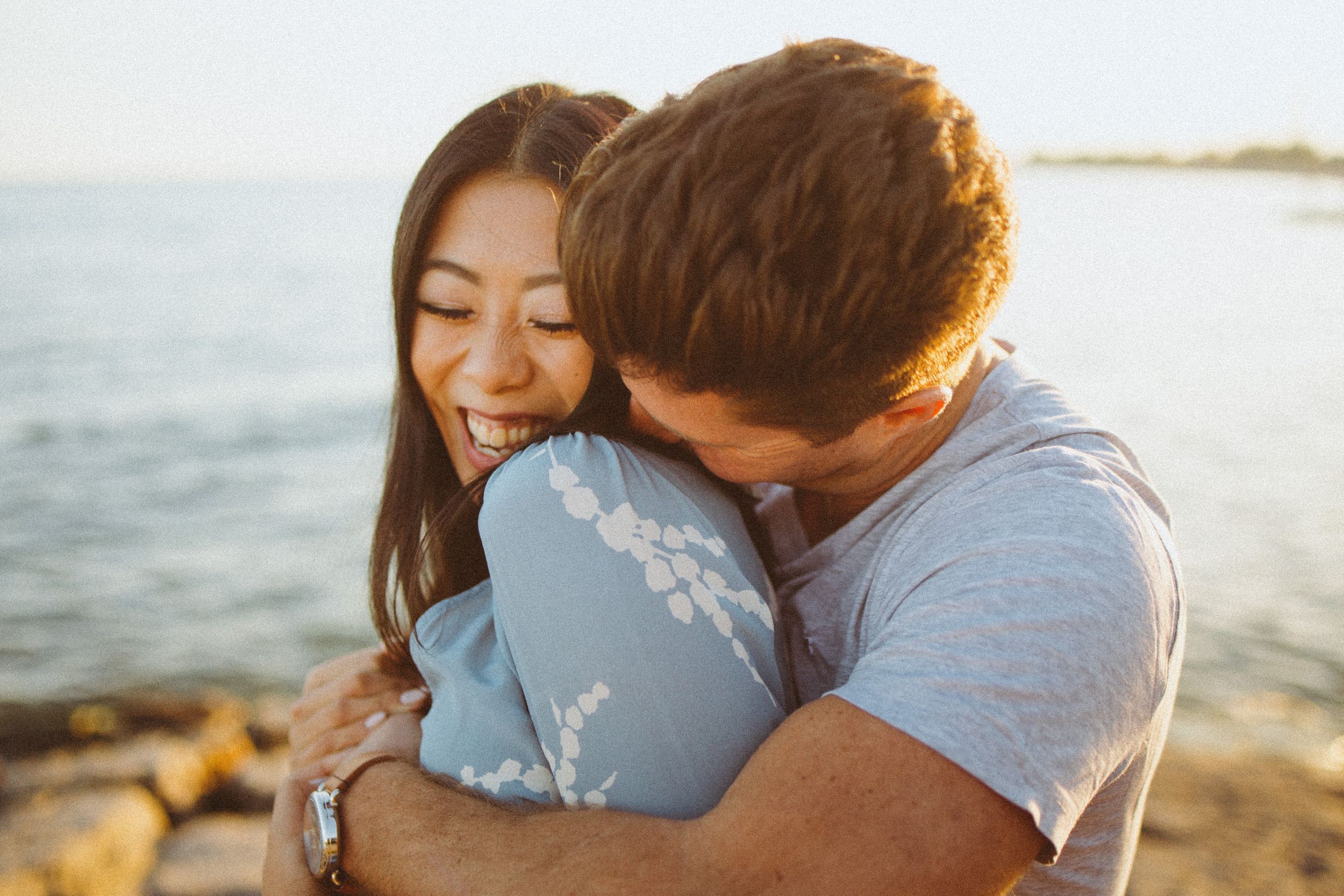 intimate engagement photography