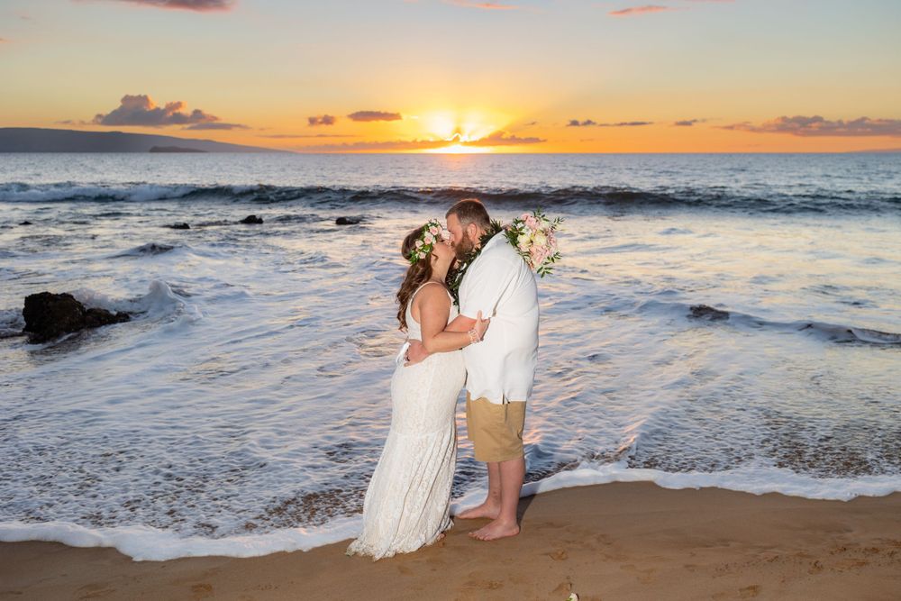 Best Maui Sunset Wedding