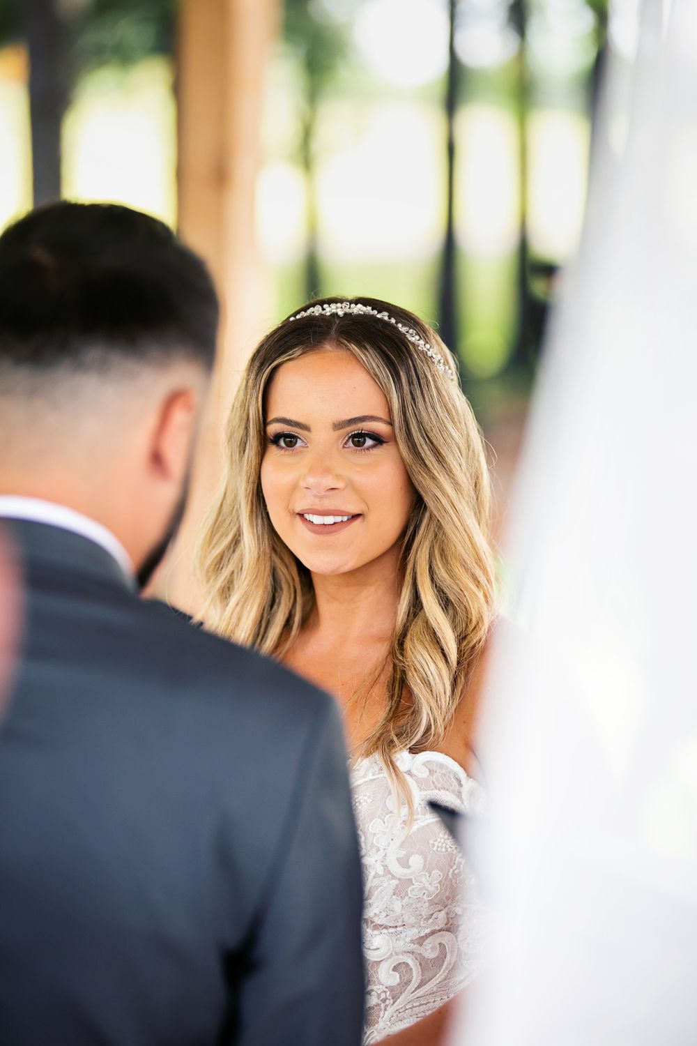 Cute and quirky little wedding in Schomberg and Arlington Estate by photographer Shawn Van Daele