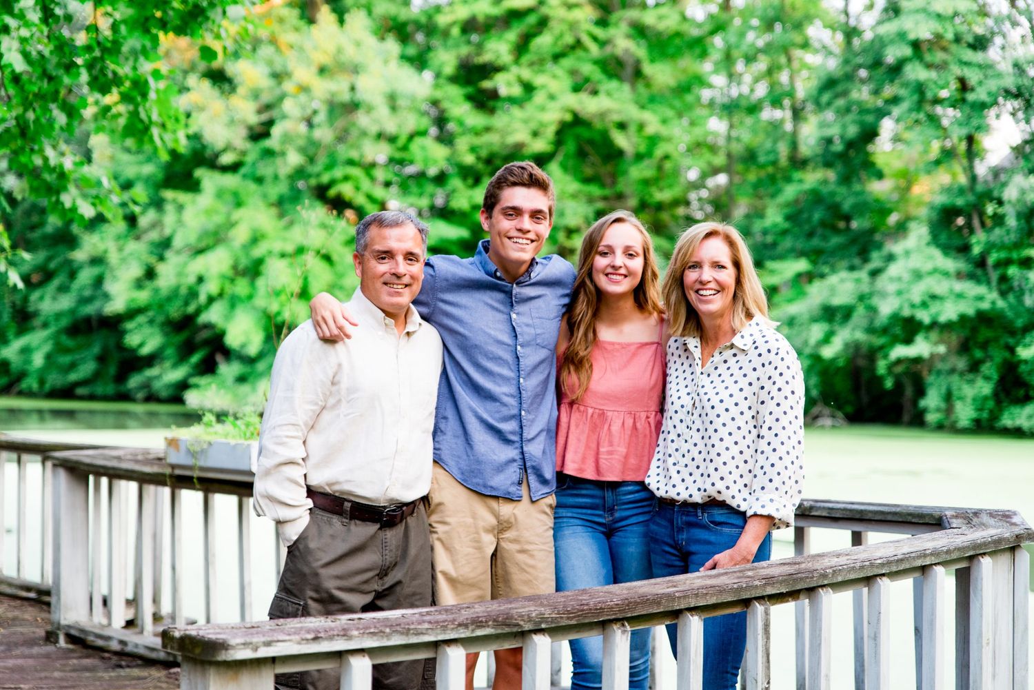 family photos, wrap around balcony, smiling, outdoors, pond, summer, Cincinnati OH