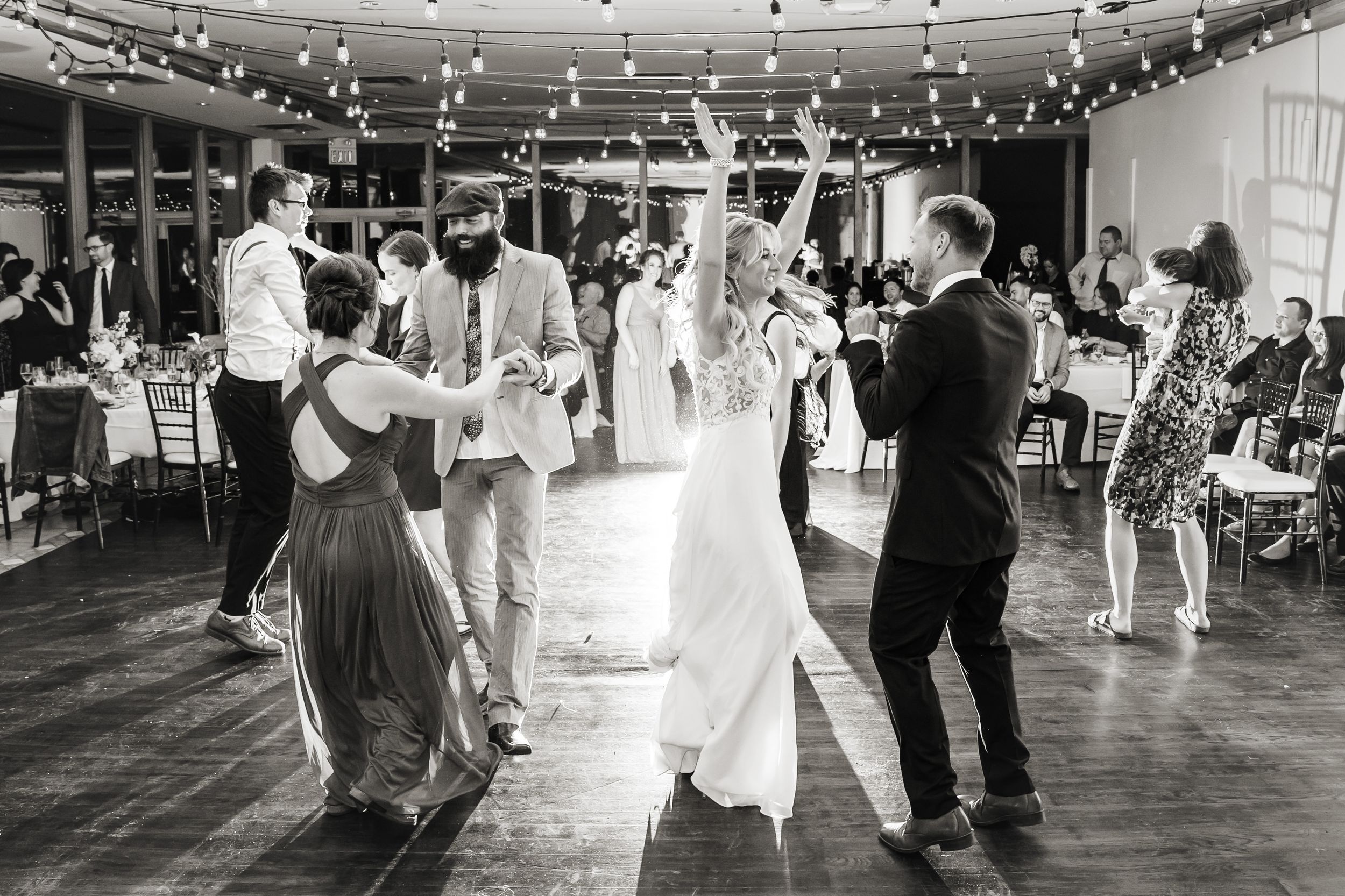 Hidden Valley Resort Huntsville Ontario Wedding Photos Shawn Van Daele