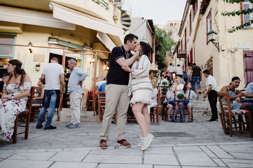 intimate couple photoshoot in Plaka Athens center