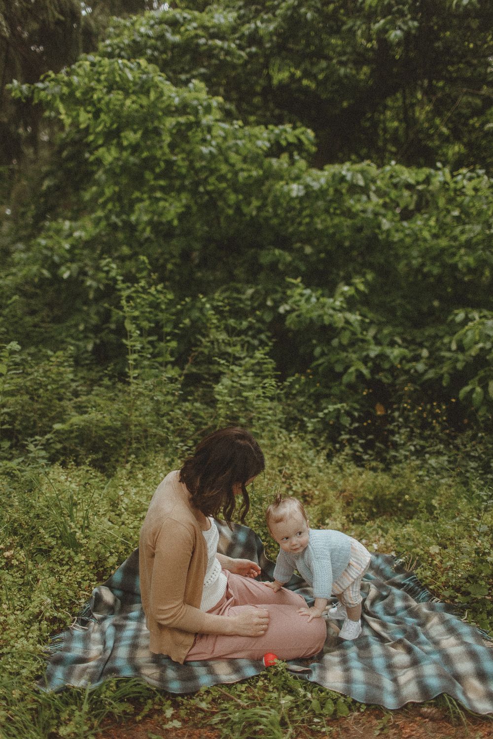 mt tabor park picnic area a, portland family photographers, oregon family photographers, one year old photography