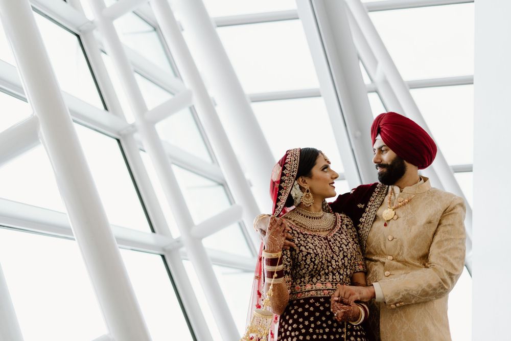 Wedding photos at the Human Rights Museum in Winnipeg, Manitoba