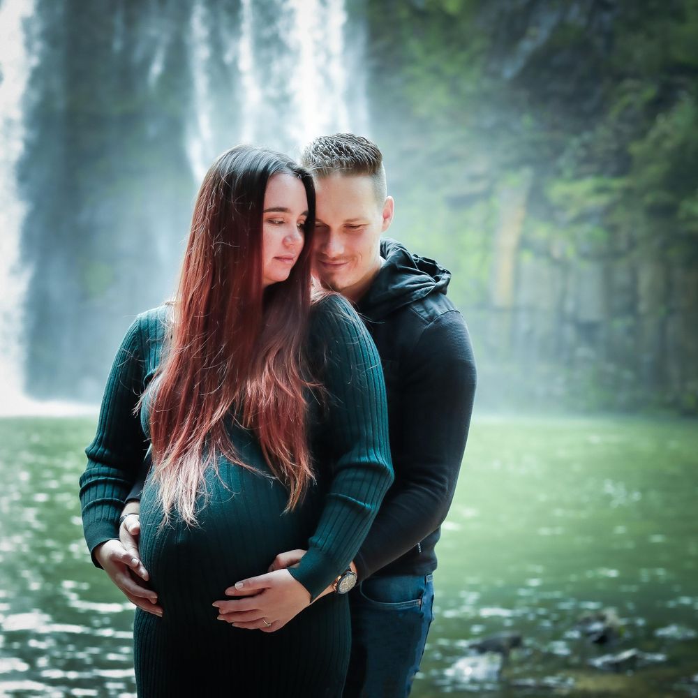 Maternity Portrait Photographer