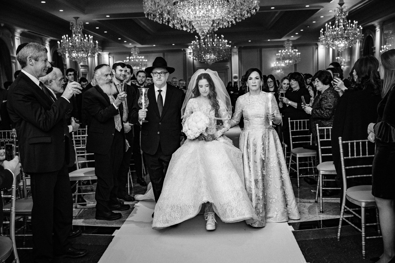 Jewish wedding, Chuppah Ceremony at The rockleigh, New Jersey, jewish wedding photographer by benjamin kohen