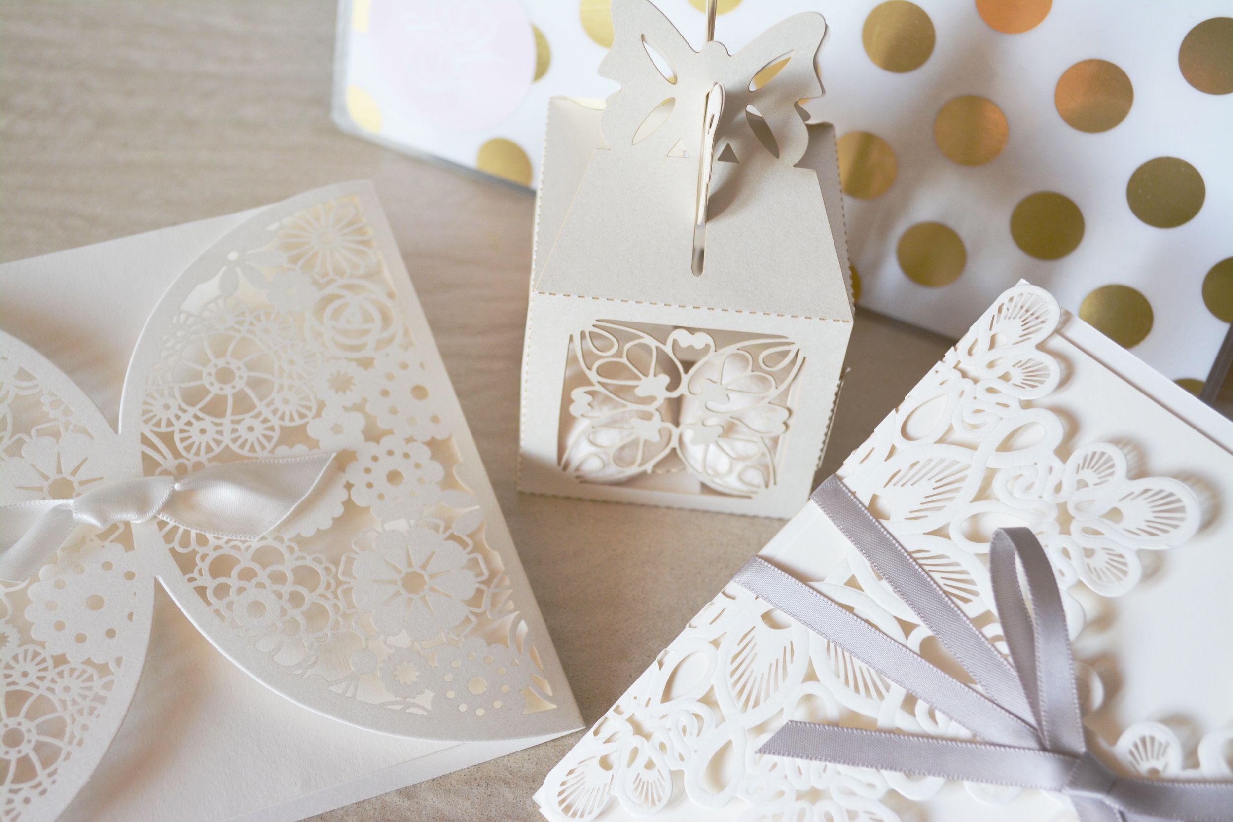 wedding invitation by www.thegrace.pictures
