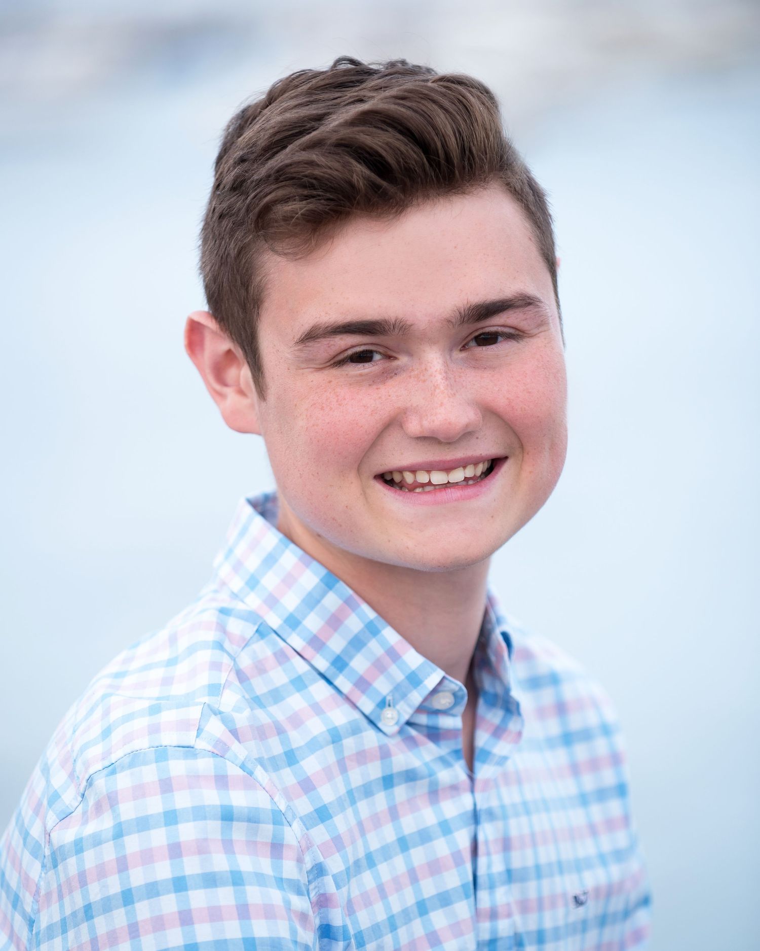 plymouth north high school senior portrait at plymouth town wharf by heidi harting photography