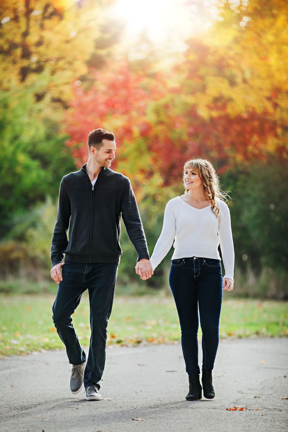 Fall engagement photos at Fanshawe Conservation Area London Ontario by photographer Shawn Van Daele