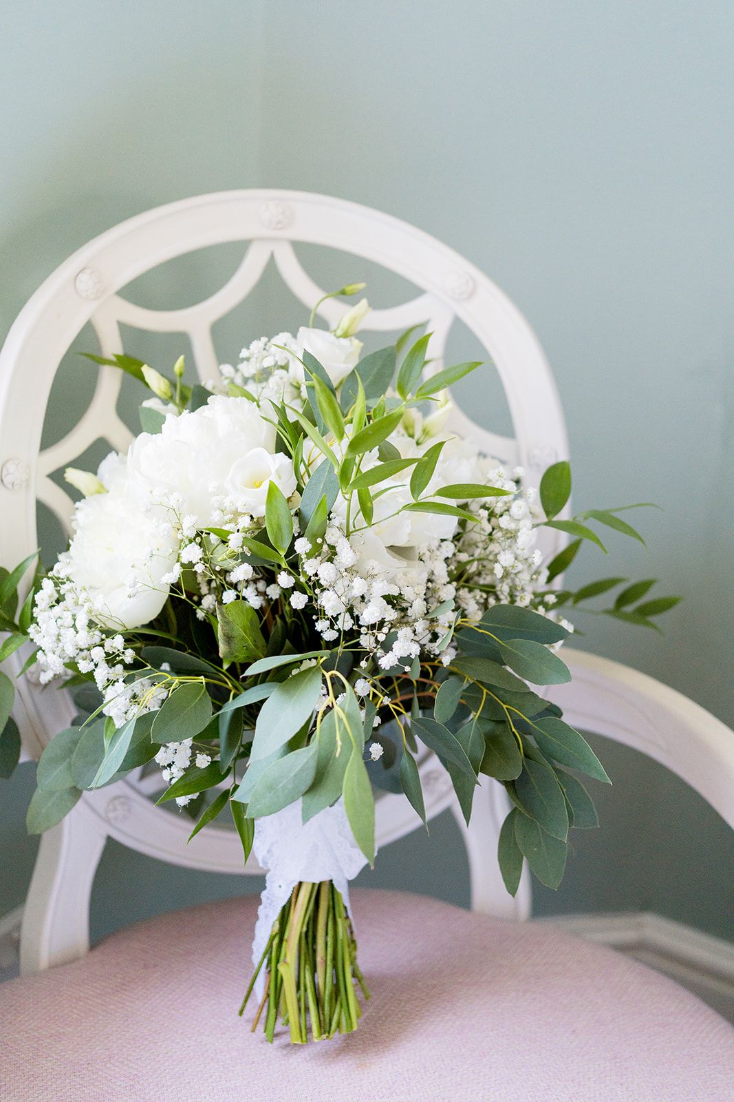 White wedding bouquet