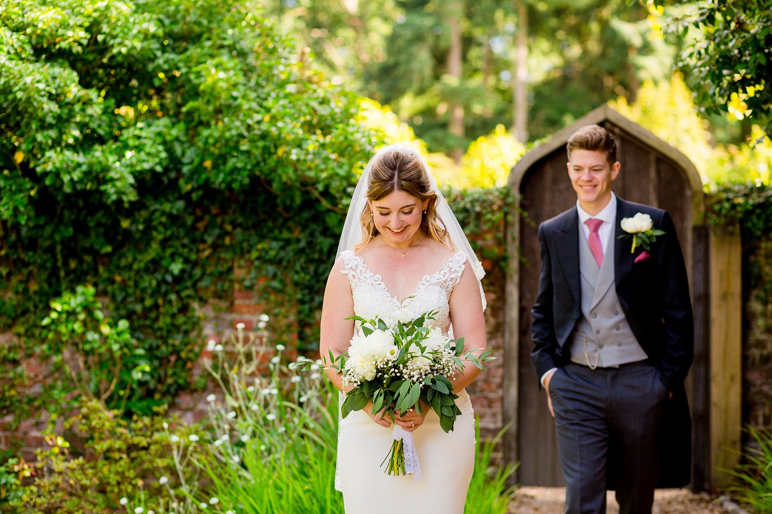 english garden wedding photos