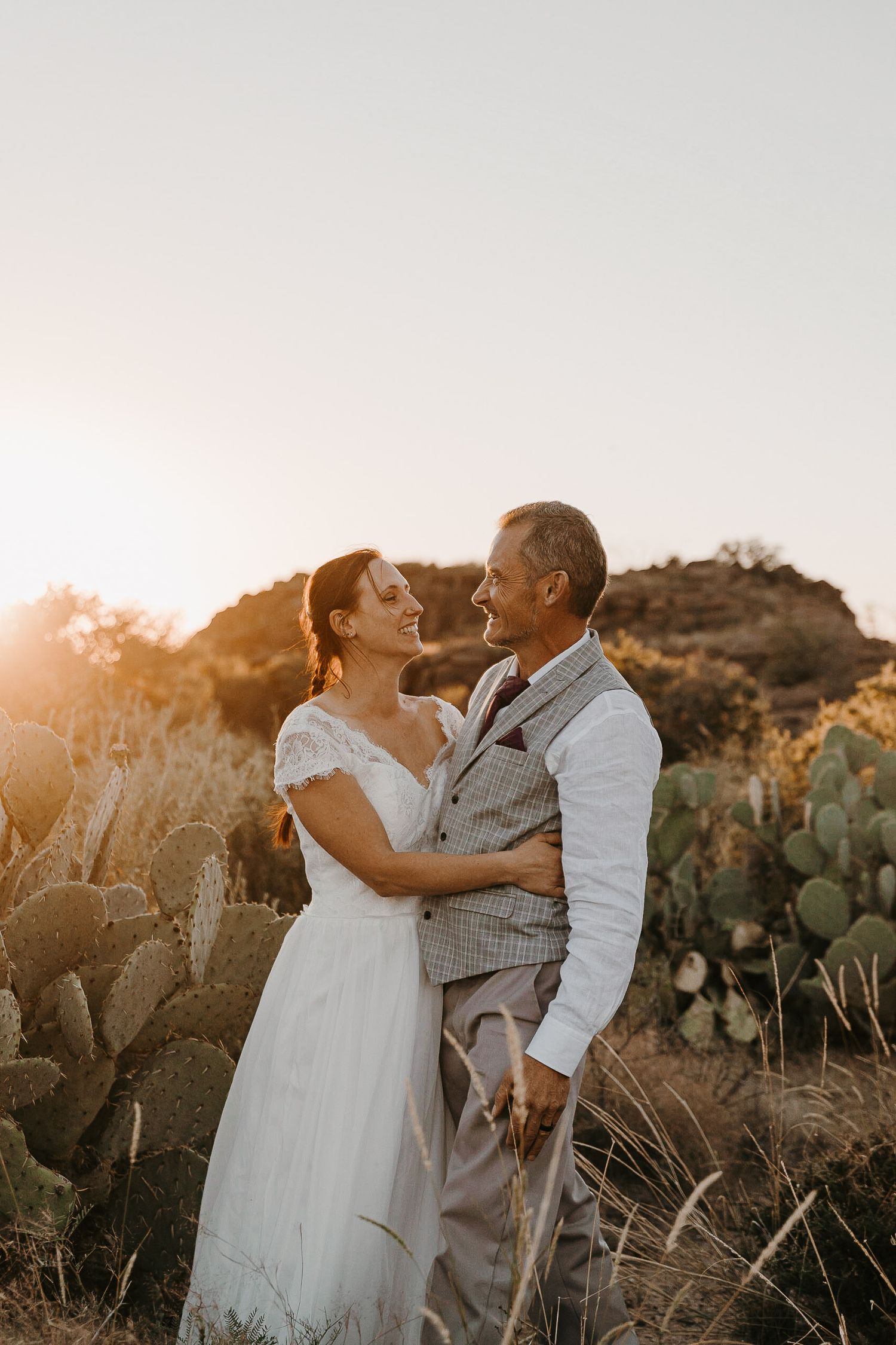 Valentine, Texas Elopement | West Texas Elopement Photographer - The Roaming Coyote