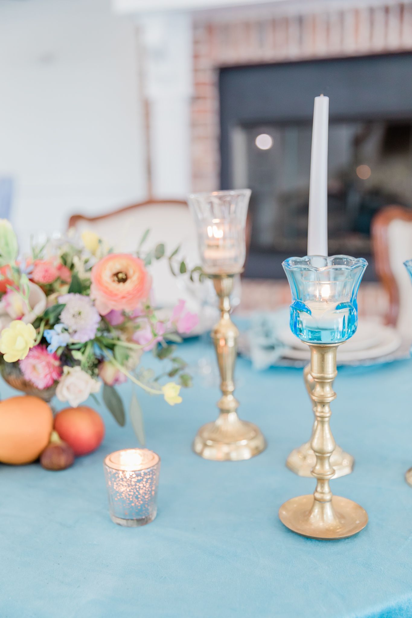 Tablescape-Floral-Wedding-Sweetheart-Table-Texas