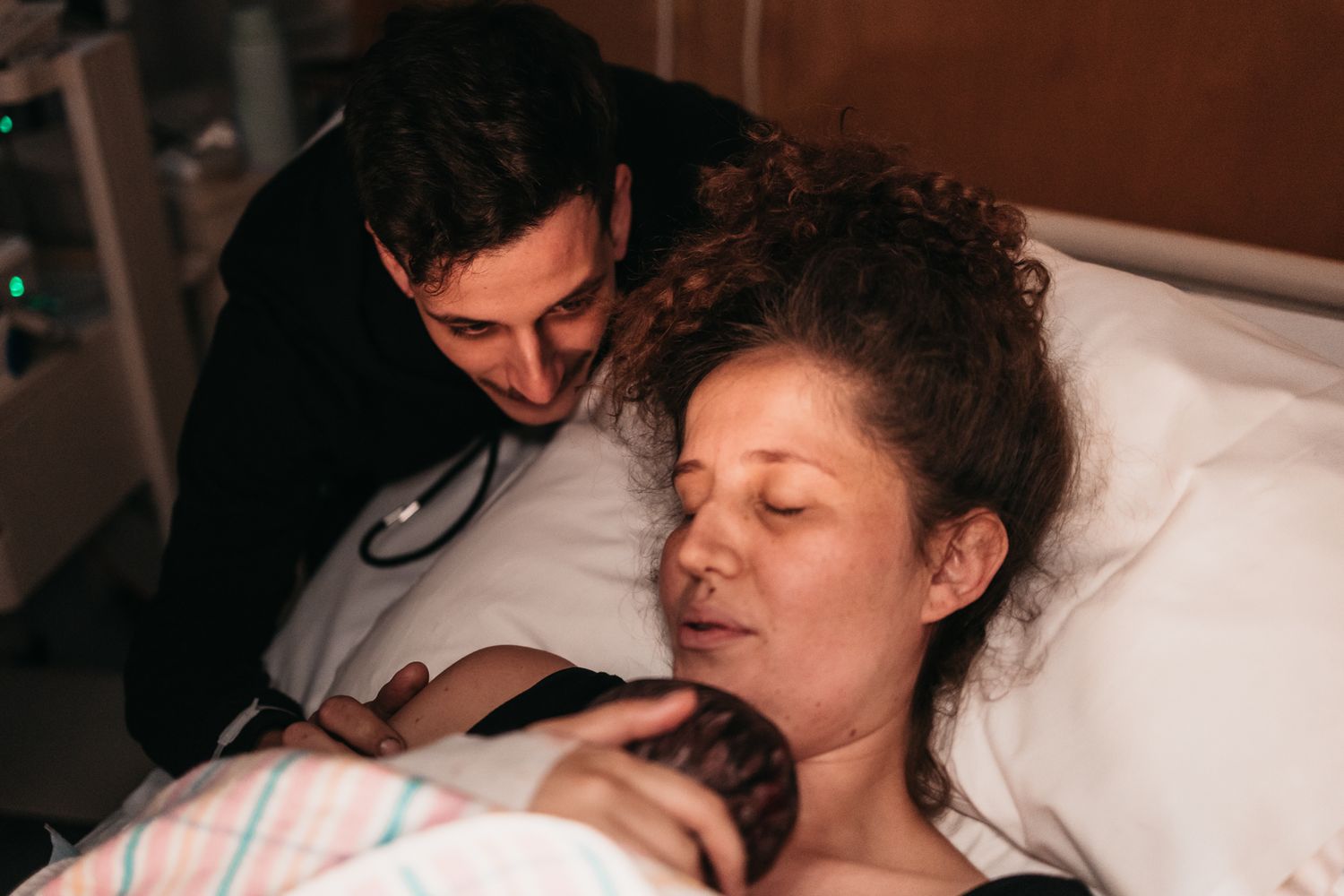 Brisbane Mater Mothers Hospital Birth Natural Fathers First Look at His Son Birth Photography