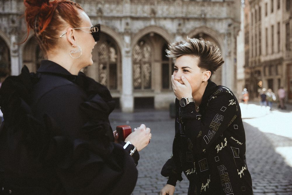 Surprise proposal photographer Coralie of the Valley