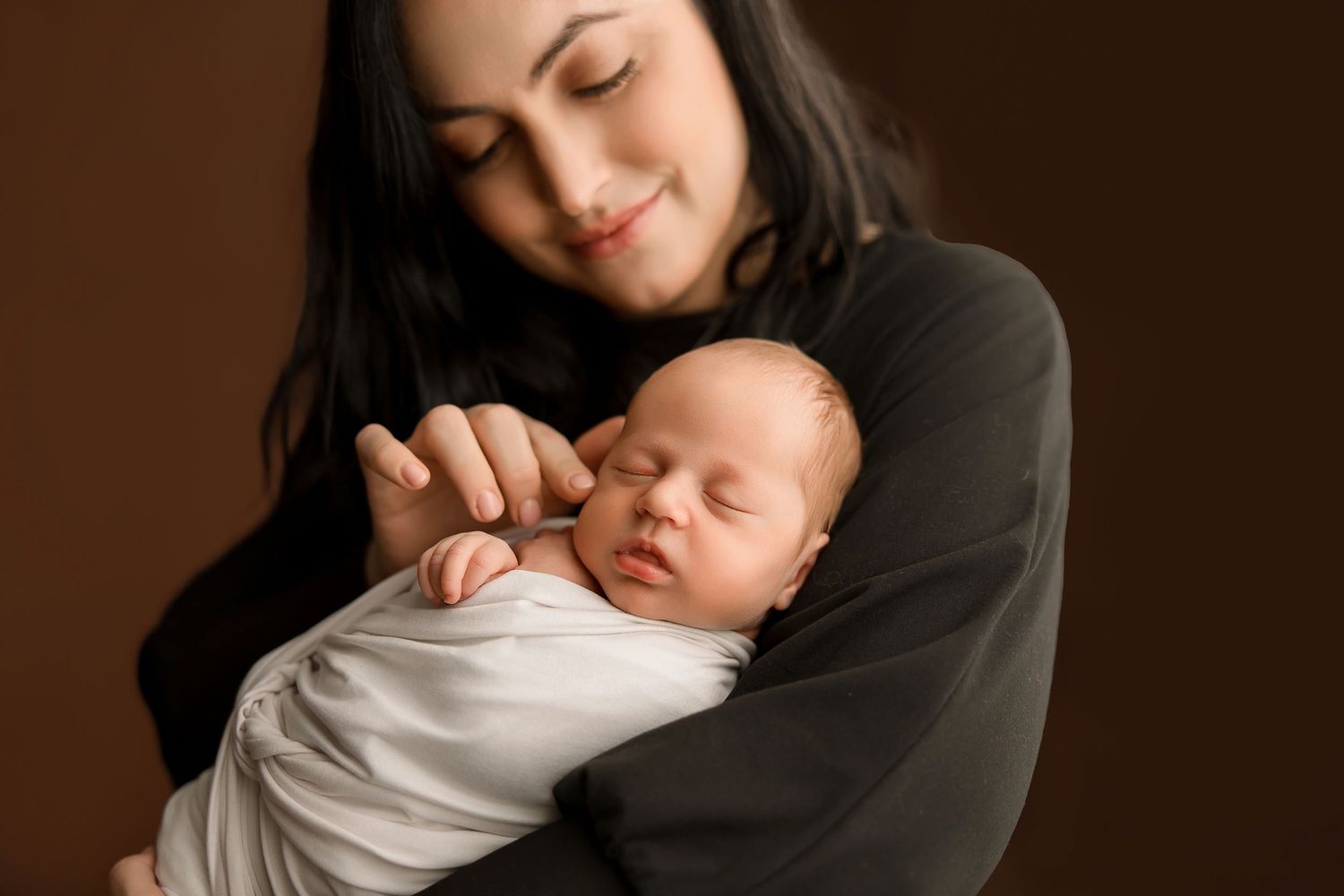 Fairbanks Alaska newborn and baby photographer, lifestyle newborn photography