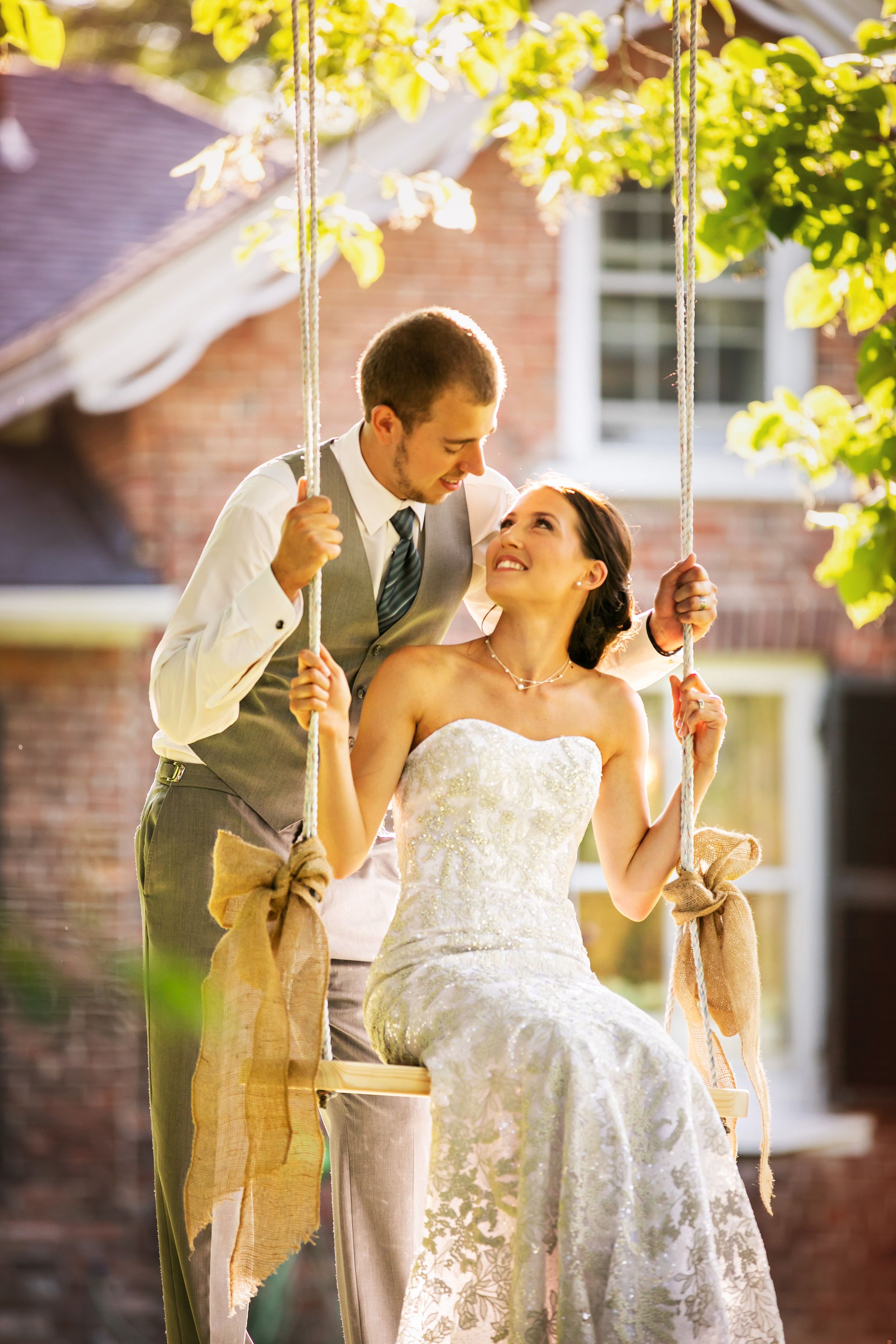 Rustic Farmhouse Backyard Wedding Photos by London Ontario Photographer Shawn Van Daele
