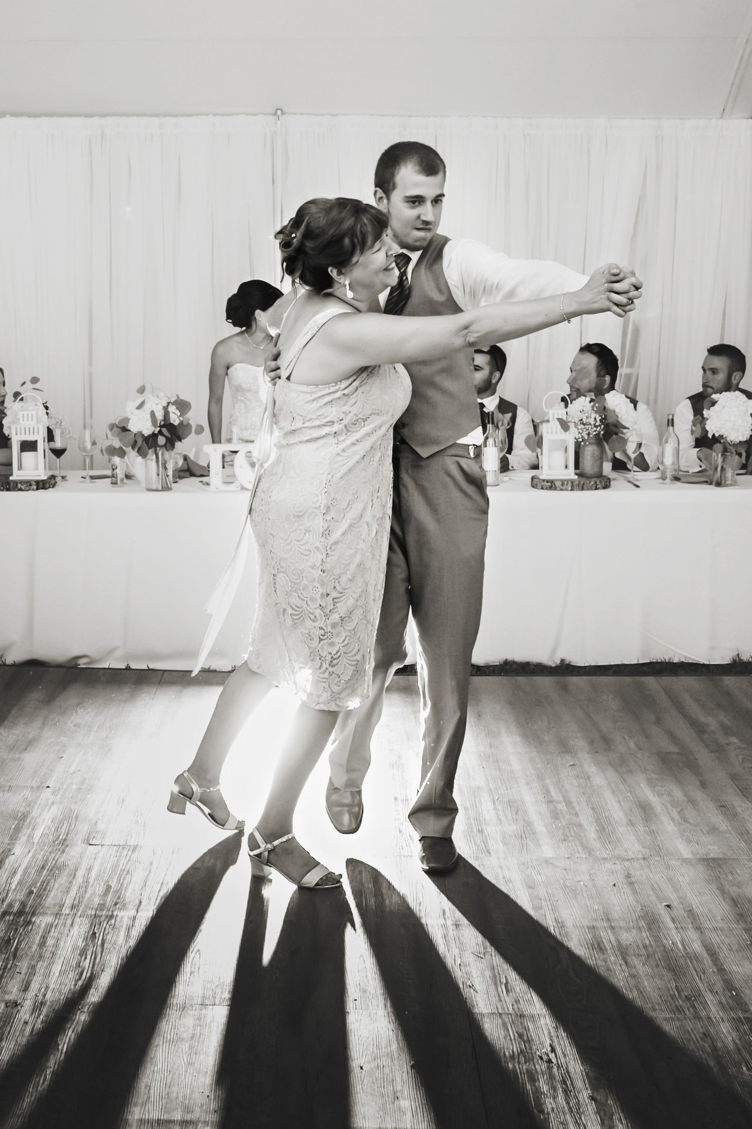 Rustic Farmhouse Backyard Wedding Photos by London Ontario Photographer Shawn Van Daele