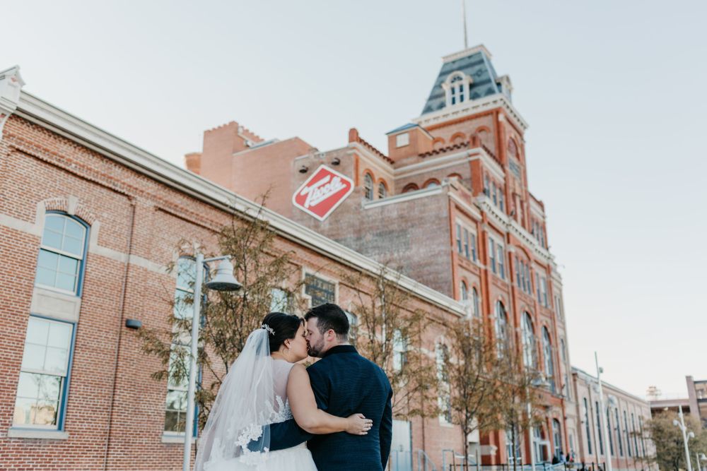 bride groom portraits, denver, colorado, classic, beautiful, mansion, romantic, wedding, denver, ideas, inspiration