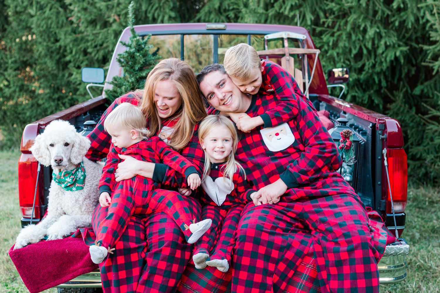 Holiday Christmas Mini sessions with old red Ford pickup truck in Saxonburg Pittsburgh Pennsylvania