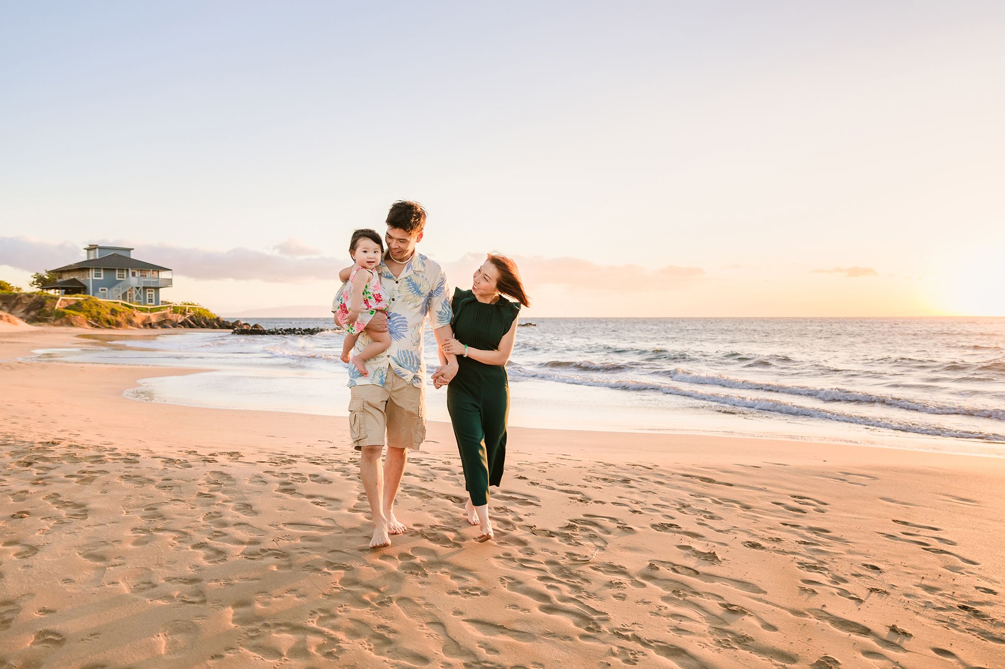 maui sunset family photoshoot