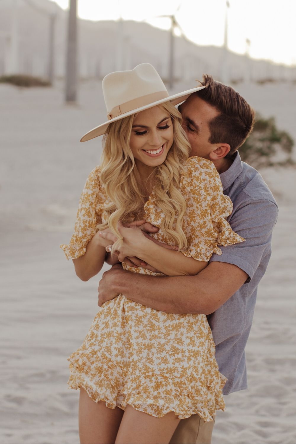 Palm Springs Wedding and Engagement Photographer // Posing Guide