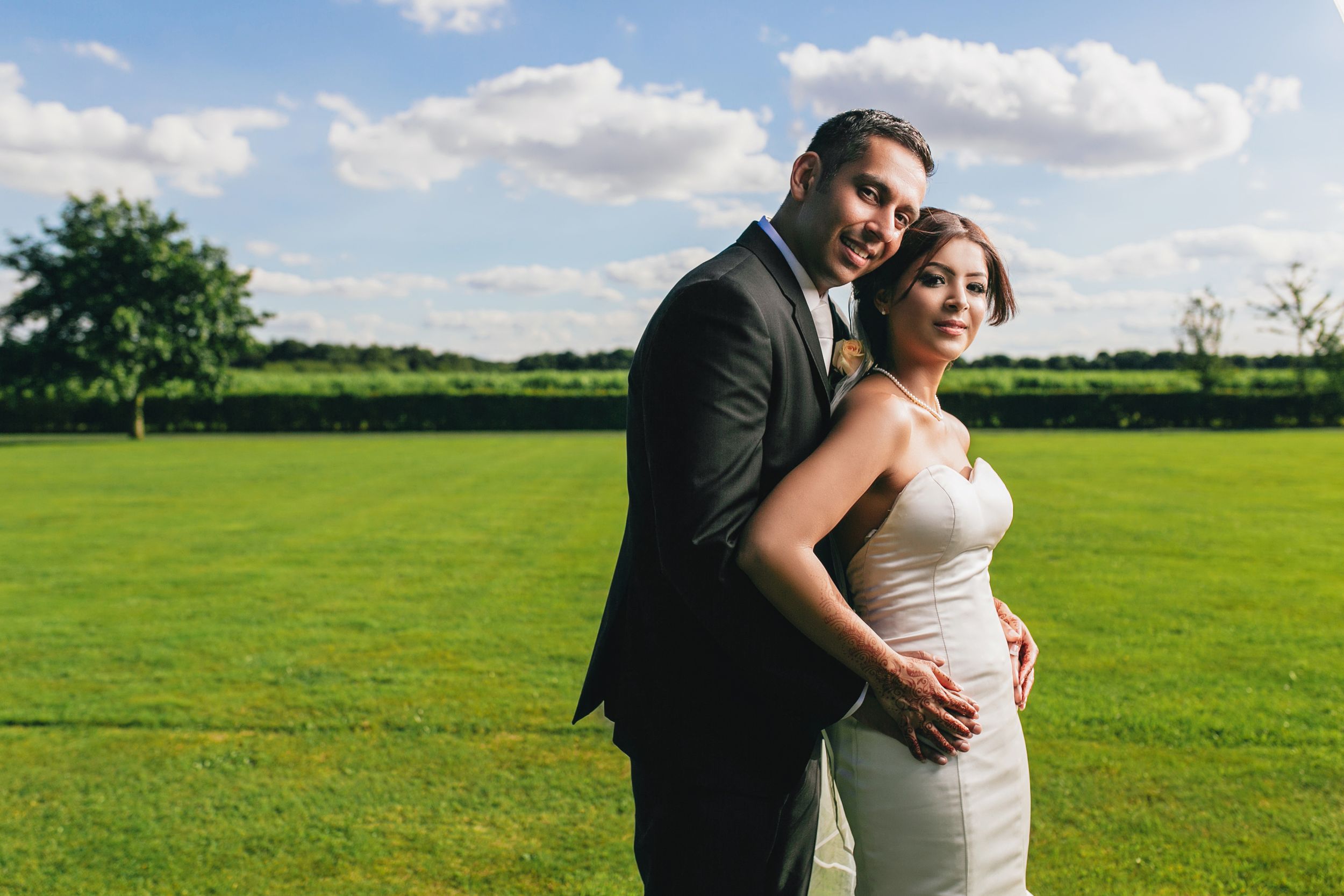 Alrewas Hayes Asian wedding photos. Birmingham Indian wedding photography. Indian bride and groom wedding portrait photo