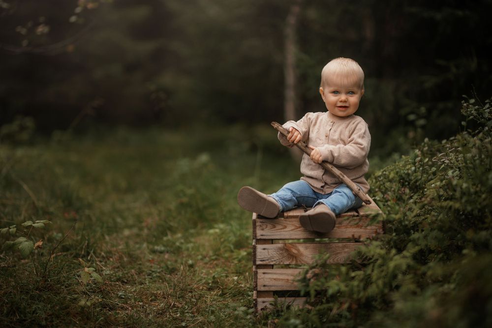Utefotografering melhus
Barnefotografering Trondheim, Trøndelag, Melhus, babyfotograf Malin Berdal. Studiofotograf Studio bilder.