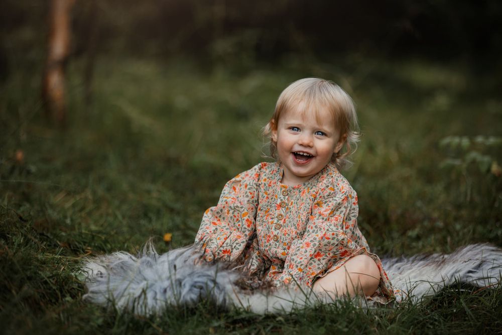Utefotografering melhus
Barnefotografering Trondheim, Trøndelag, Melhus, babyfotograf Malin Berdal. Studiofotograf Studio bilder.