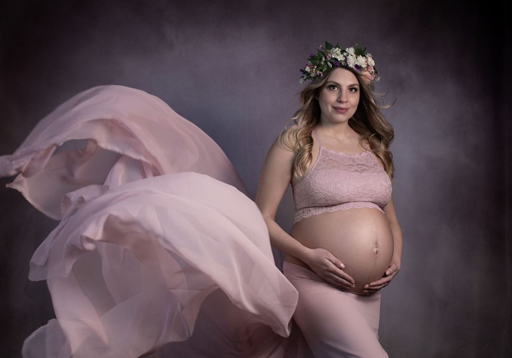 flowing fine art maternity photography