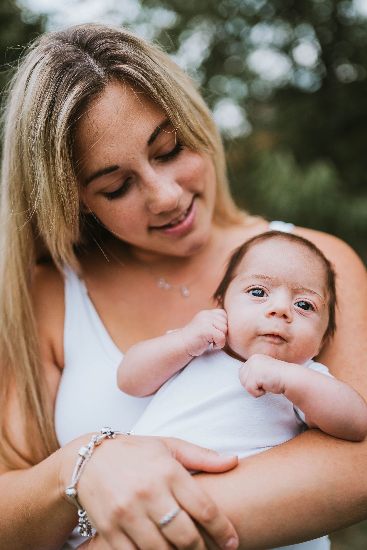 maternity photoshoot Shropshire market drayton telford photographer Shrewsbury photography family newborn maternity baby