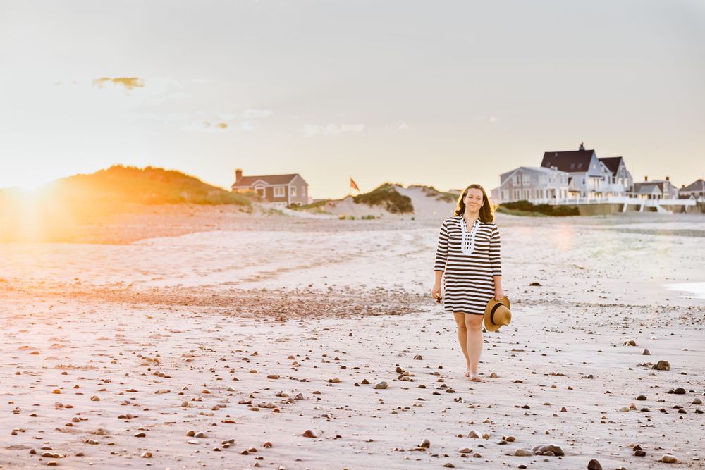 personal branding headshot at the beach marshfield Duxbury MA