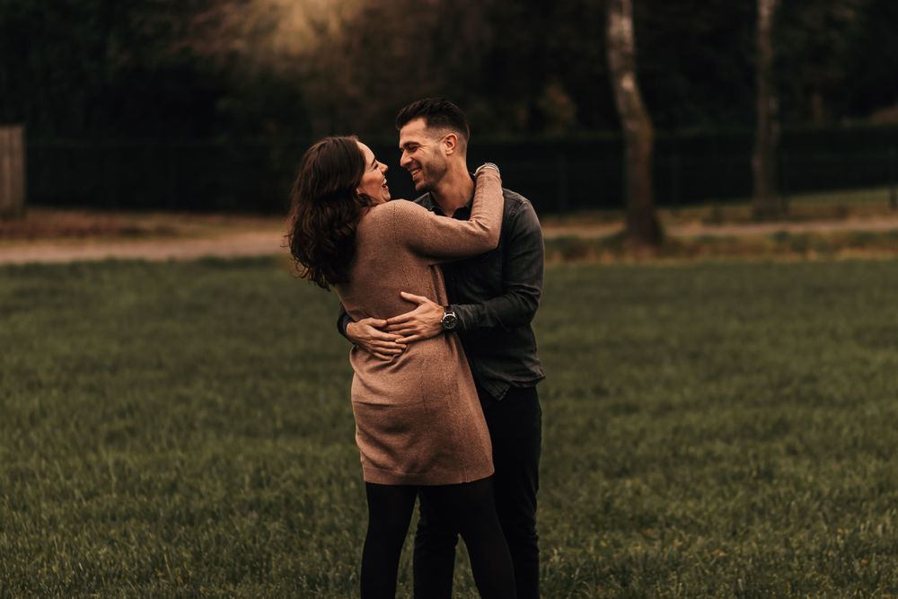Nienke & Reitze | Loveshoot Budel NB » Eline Spee Fotografie