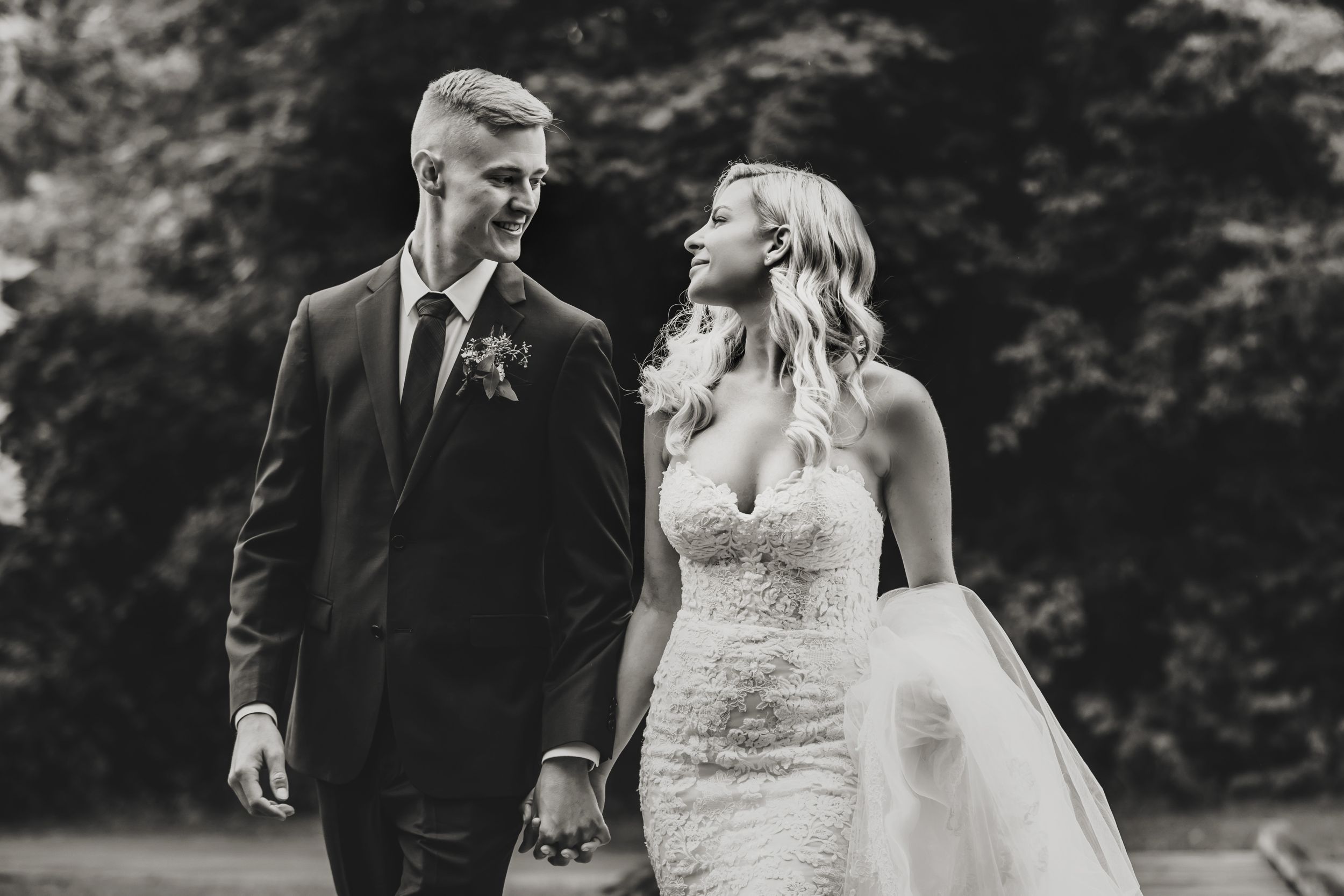 Elora Mill & Spa Irvine Room Bissell Park Wedding Photos by Shawn Van Daele