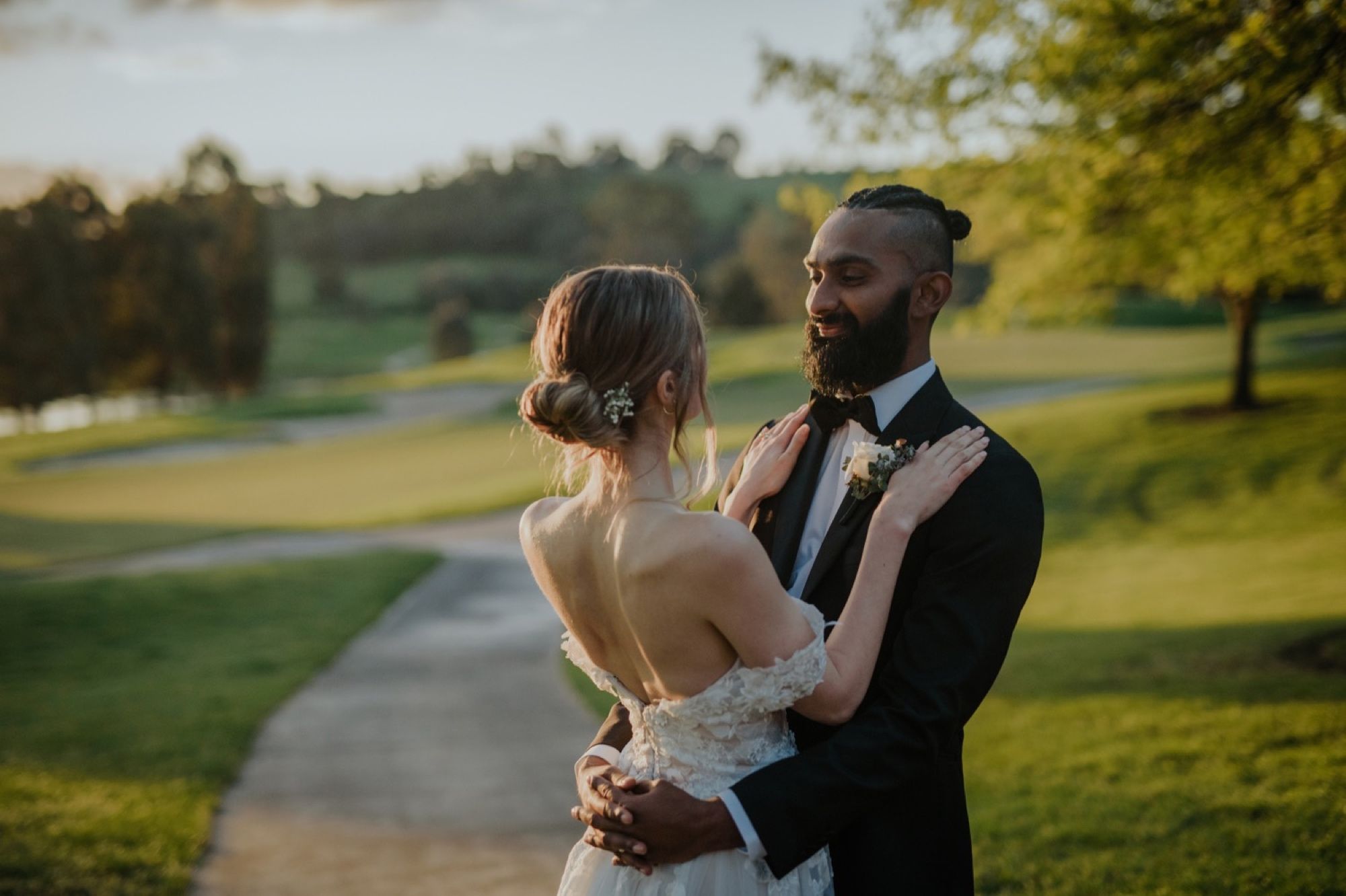 Sunset bridal portraits at Yarra Valley Lodge