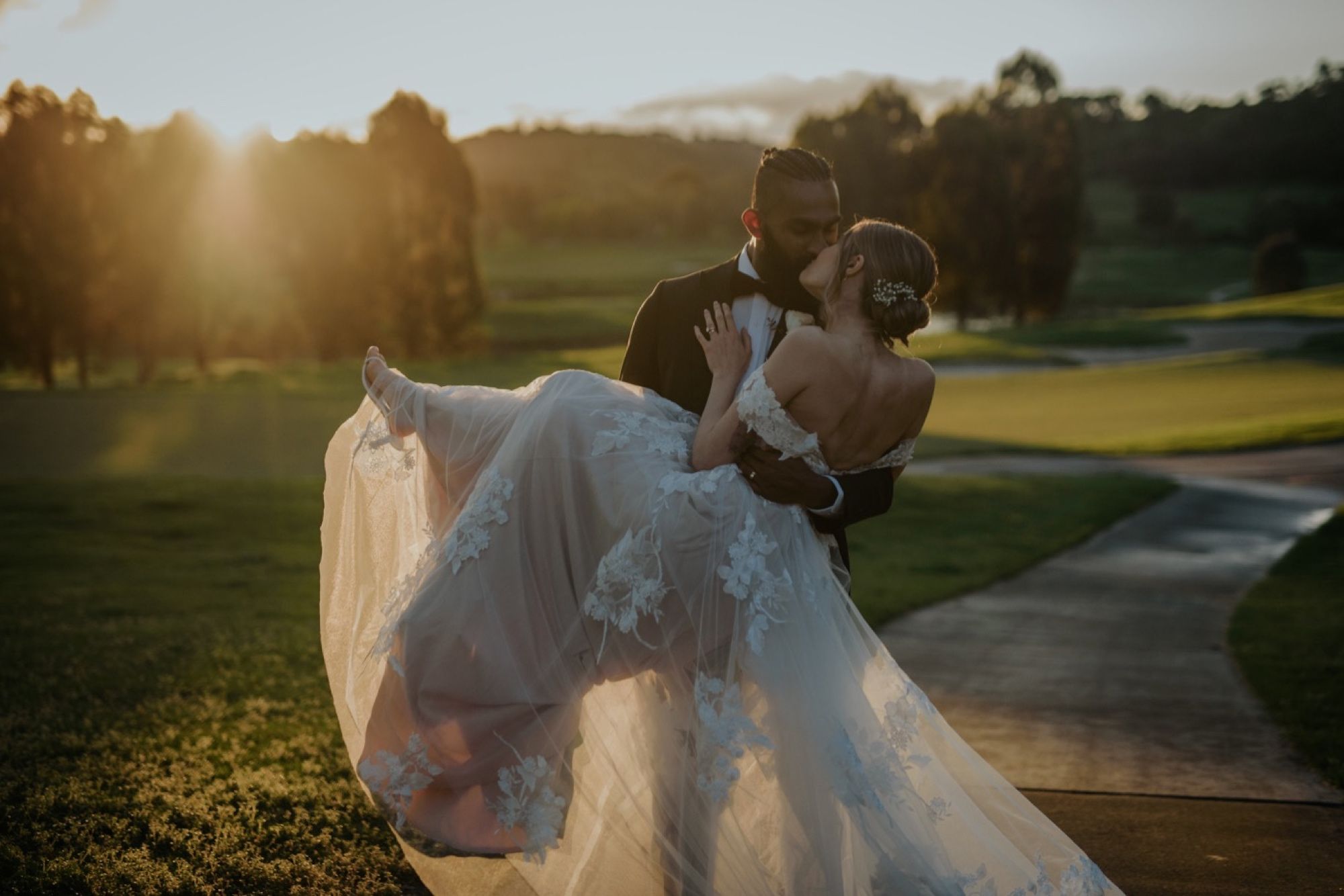 Sunset bridal portraits at Yarra Valley Lodge