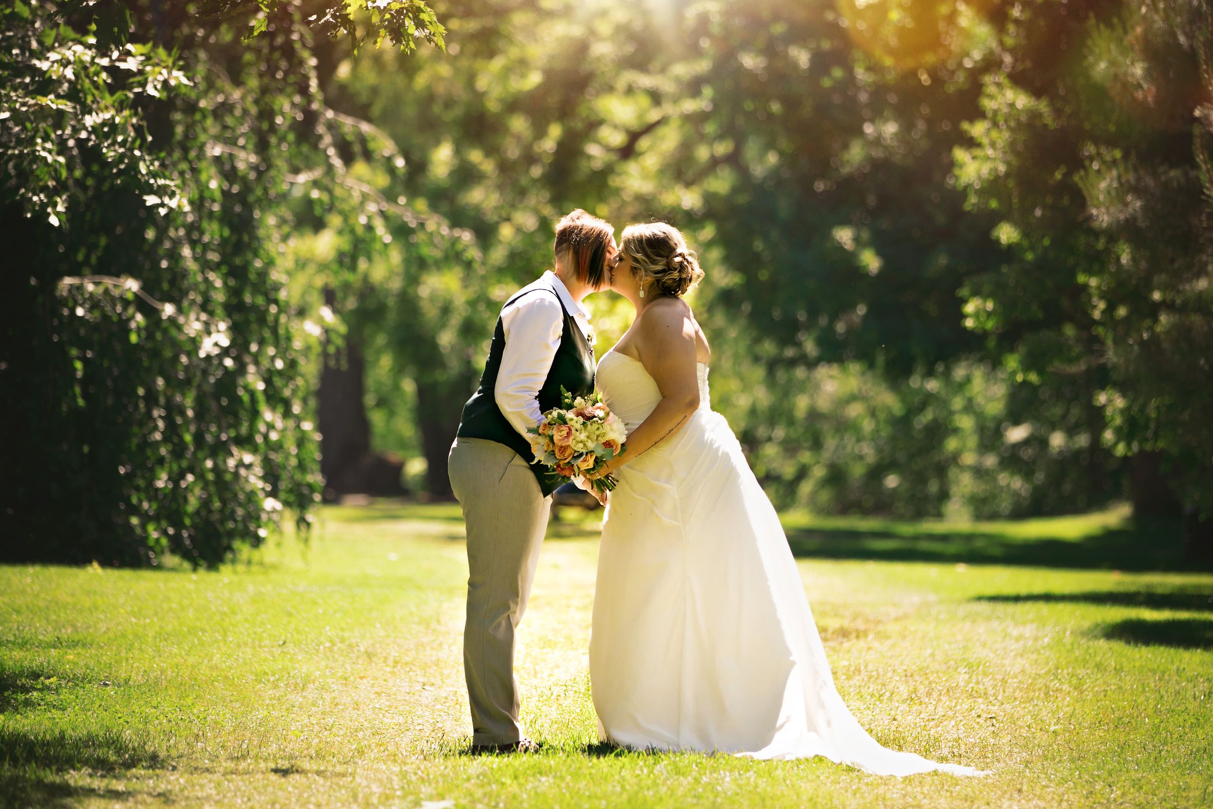 London Ontario Civic Gardens Wedding Photos