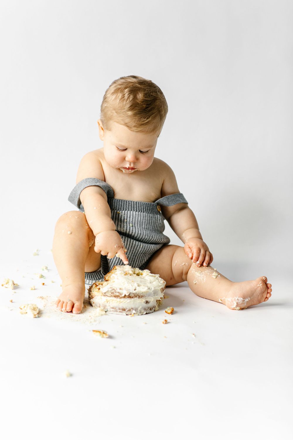 Baby Cake Smash Photographer Milwaukee, Wisconsin