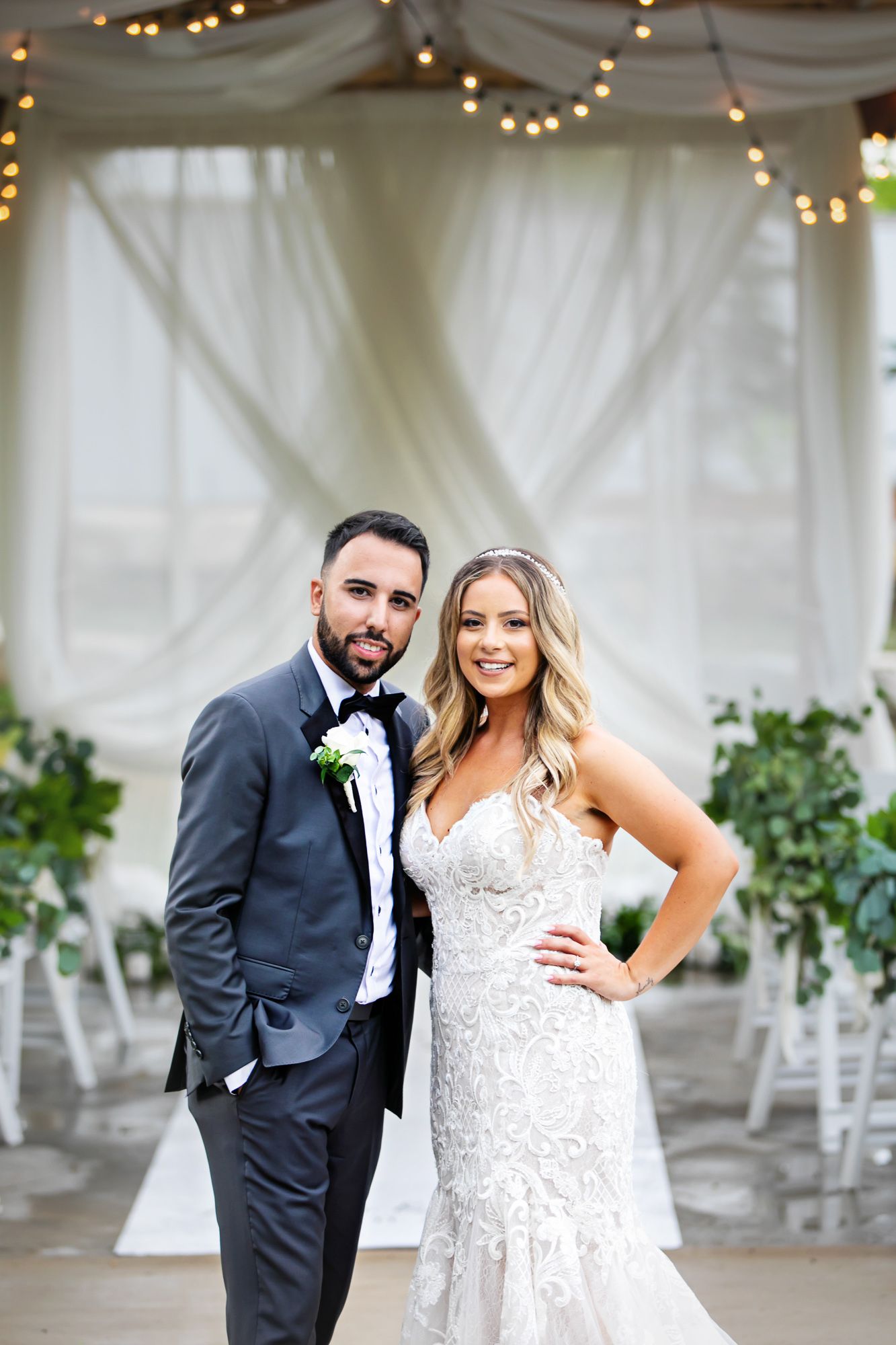 Cute and quirky little wedding in Schomberg and Arlington Estate by photographer Shawn Van Daele
