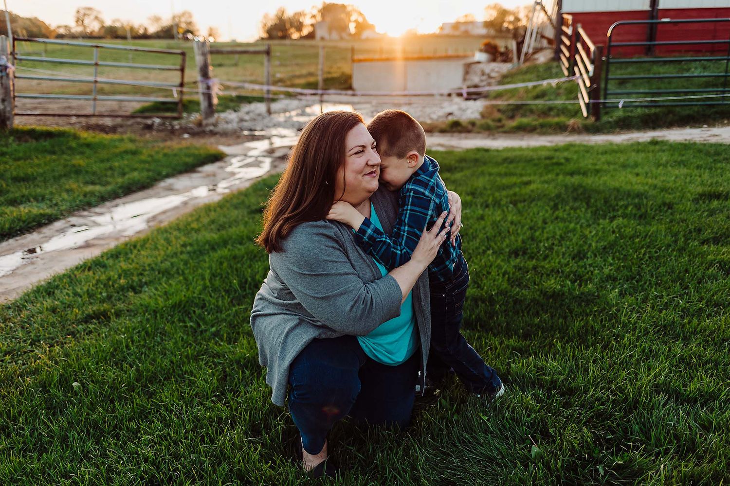Family Photographer Sussex, Hartland, Milwaukee, Pewaukee, Oconomowoc, WI