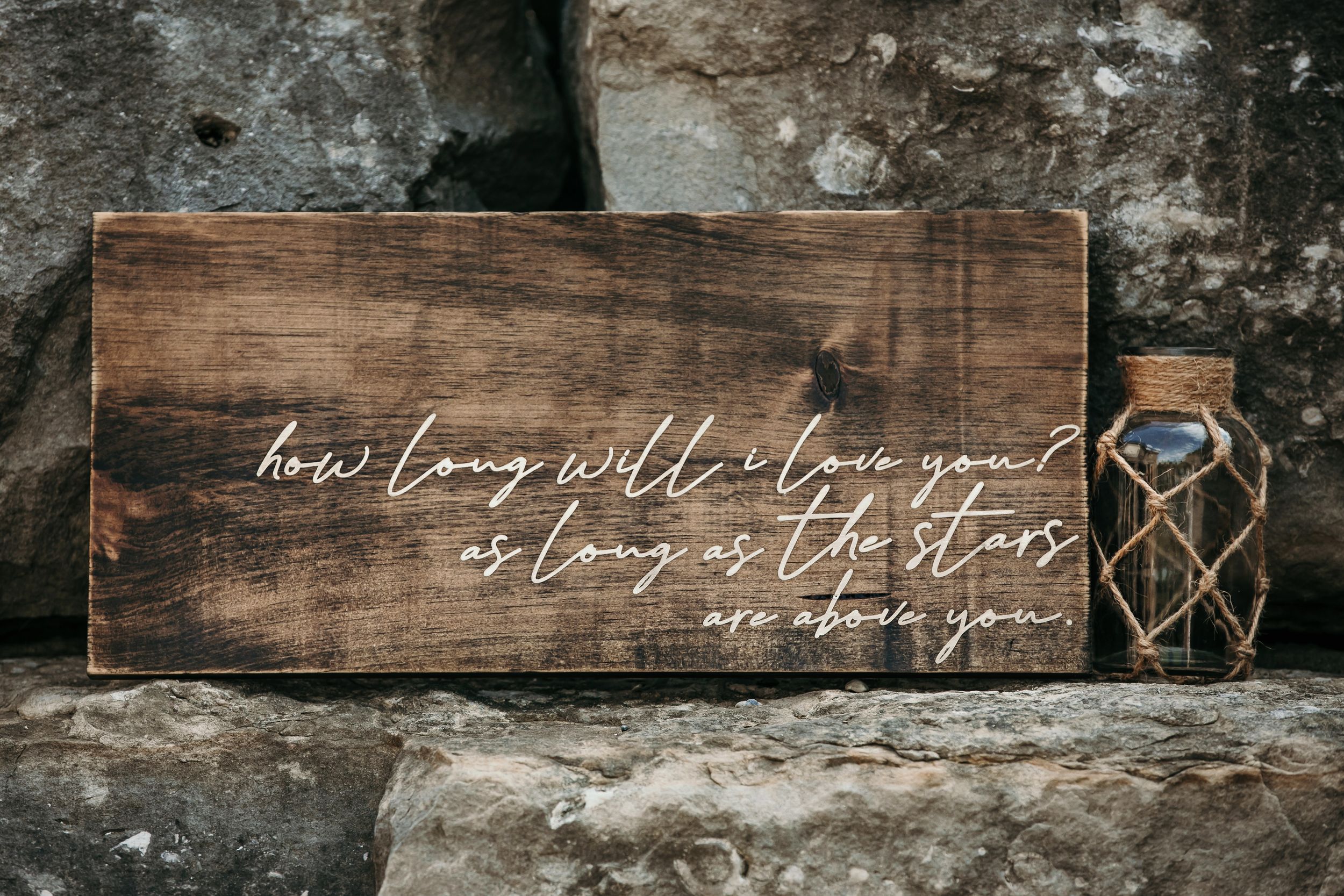 Charming rustic backyard wedding in Mount Brydges Ontario by London photographer Shawn Van Daele