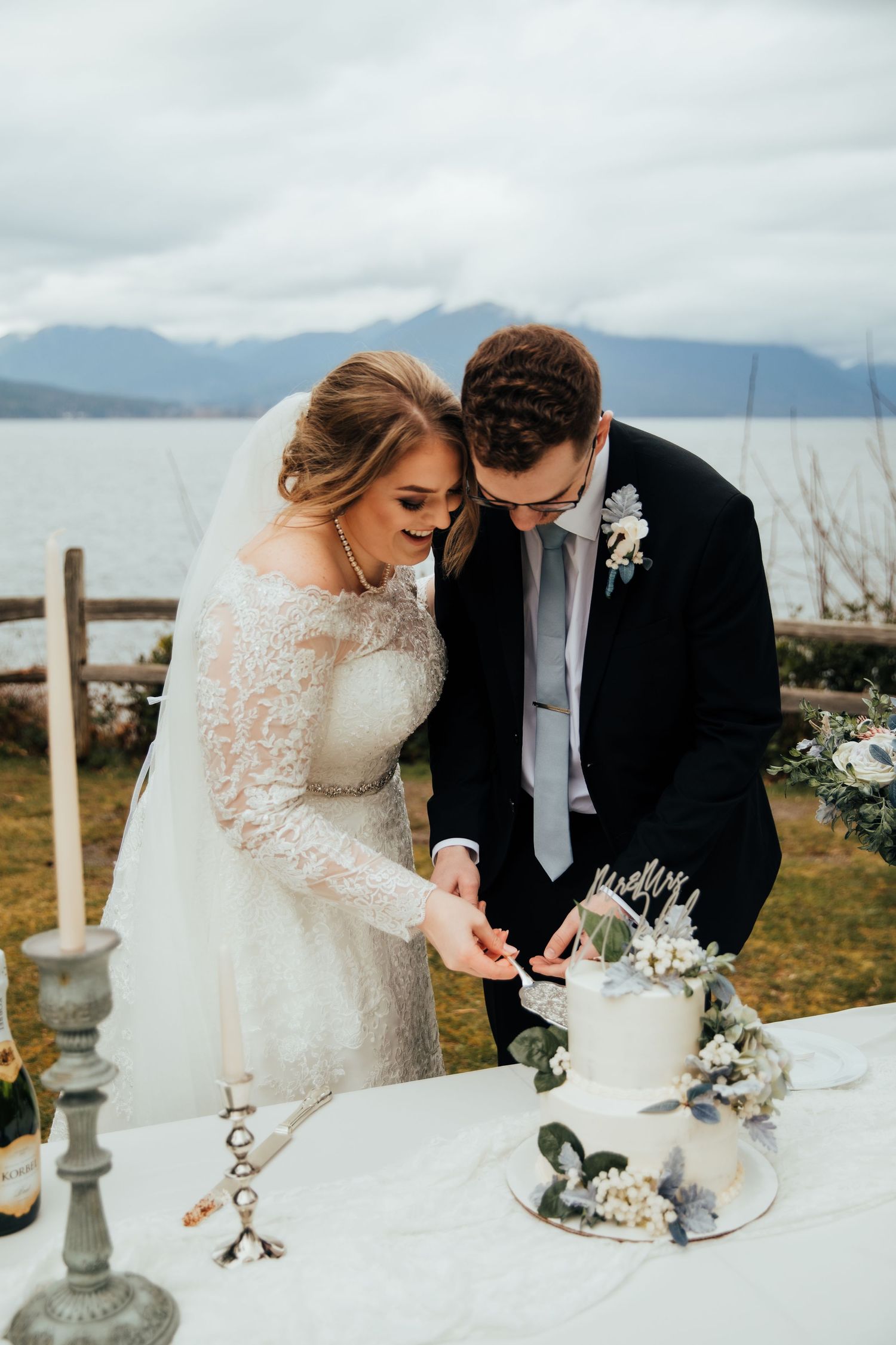 Micro Wedding in the Mountains by Carli Layton Photography, a Texas Wedding Photographer.