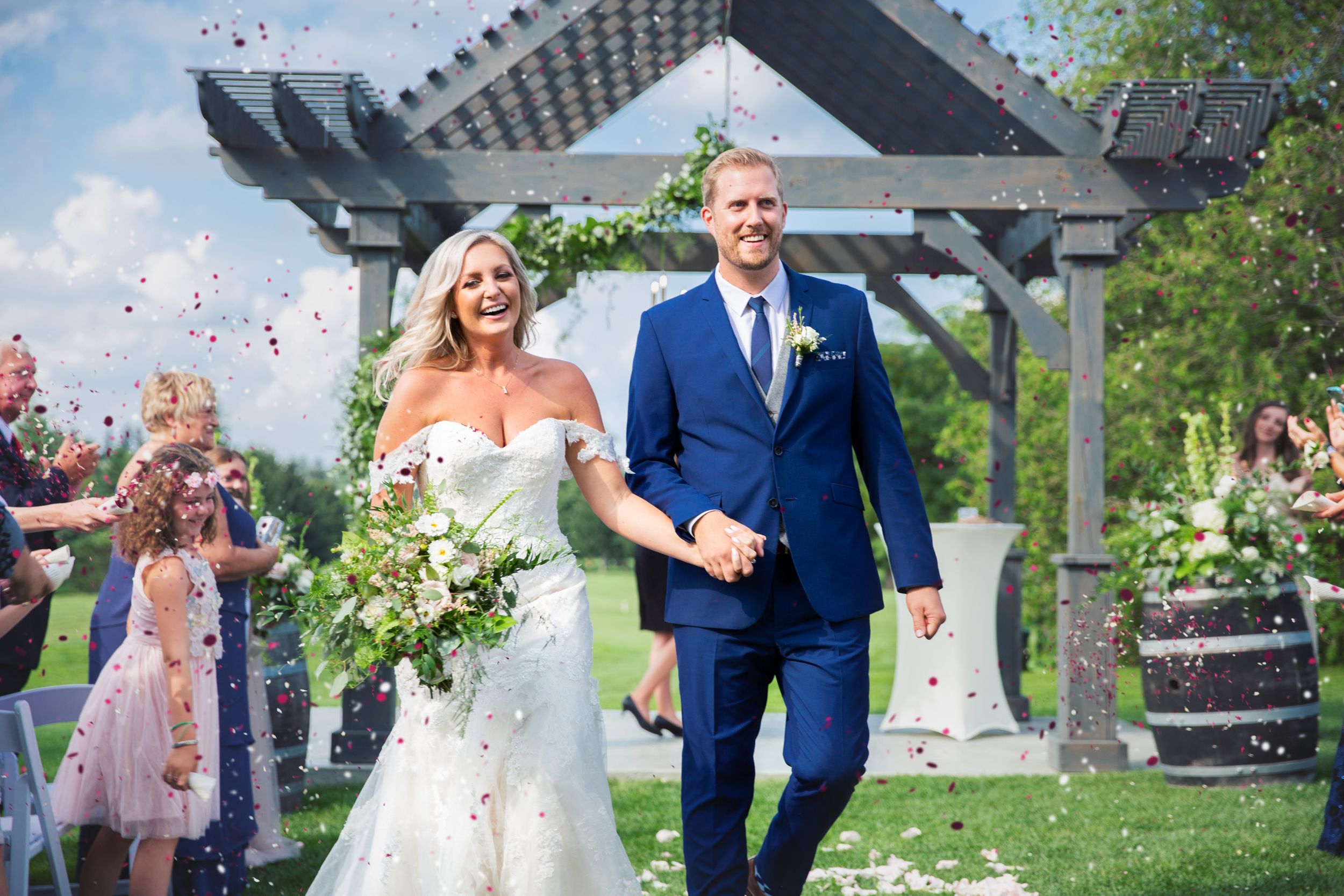 St.Mary's Golf & Country Club Summer Wedding Photography by Shawn Van Daele