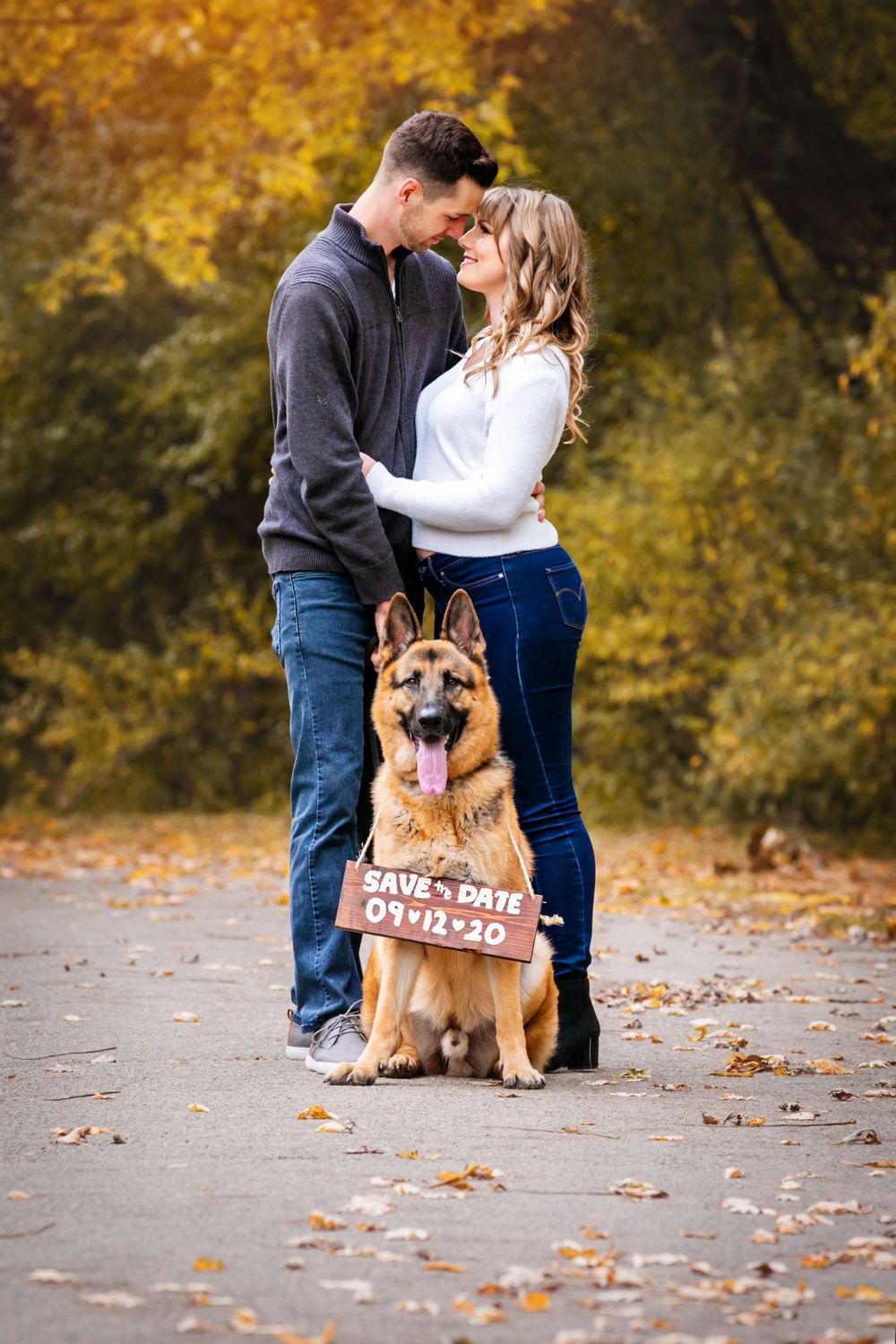 Fall engagement photos at Fanshawe Conservation Area London Ontario by photographer Shawn Van Daele