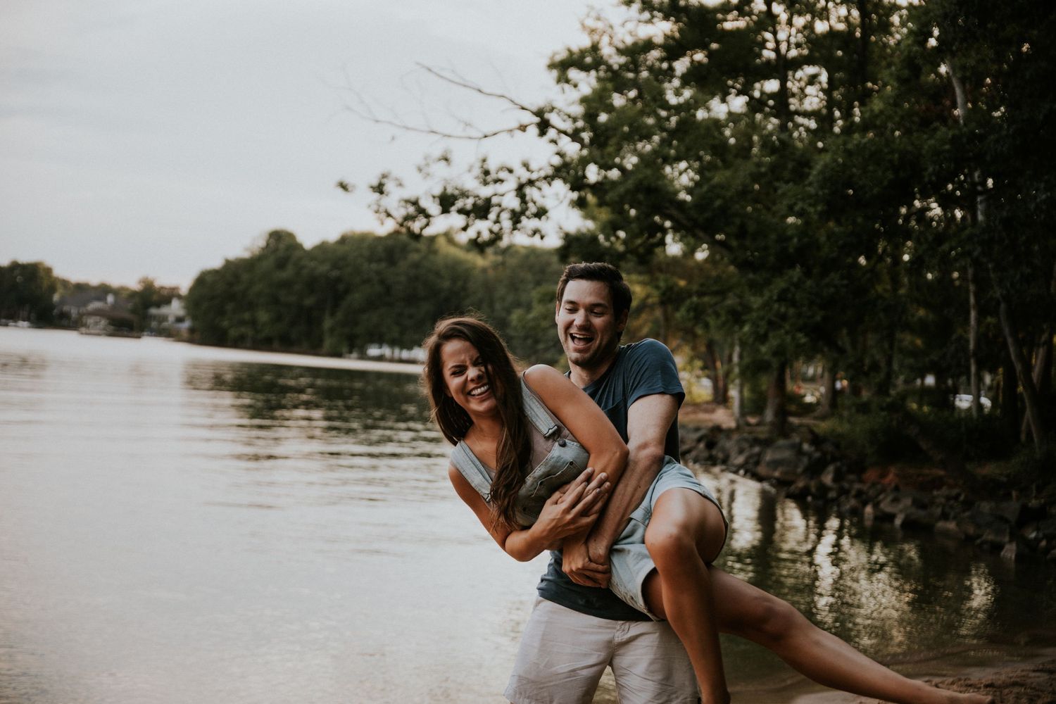 Summer Lake Photo Session | Charlotte, NC